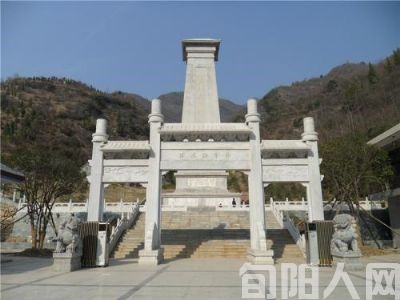 红色01.jpg