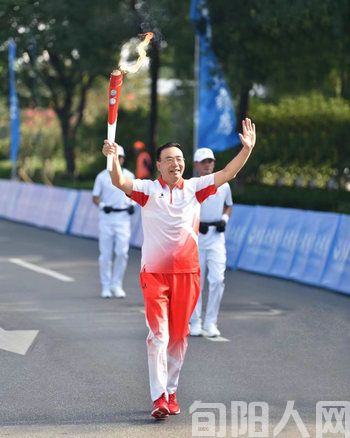 吕4.jpg