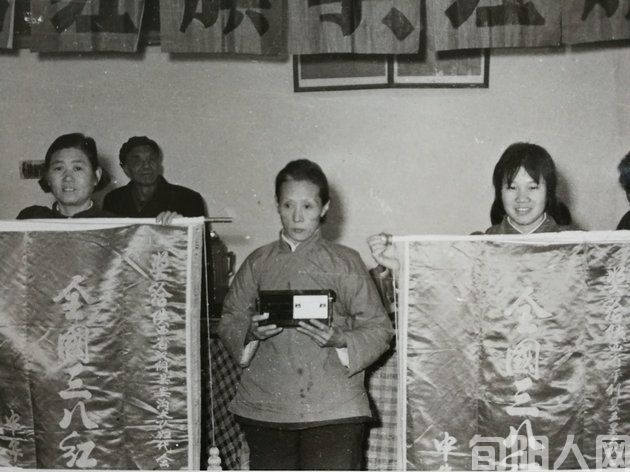 吴2.jpg